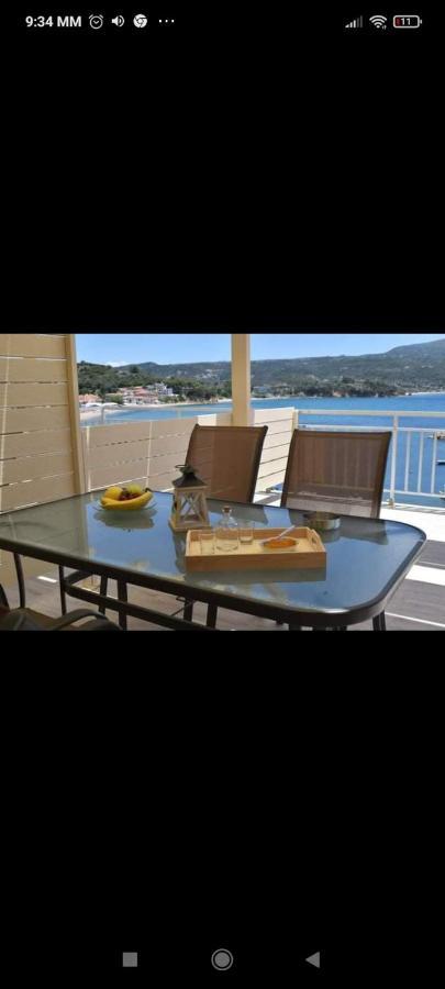 To Limanaki Appartement Finikounta Buitenkant foto