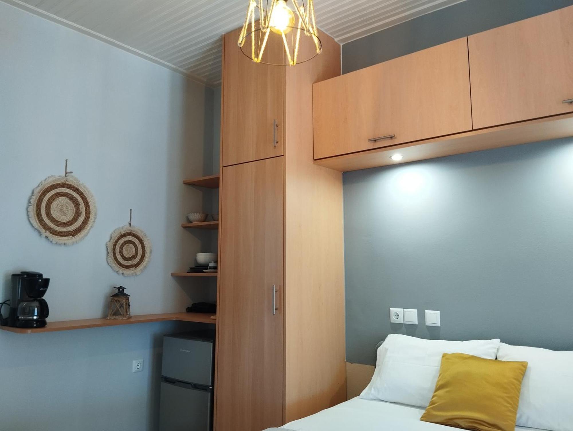 To Limanaki Appartement Finikounta Buitenkant foto