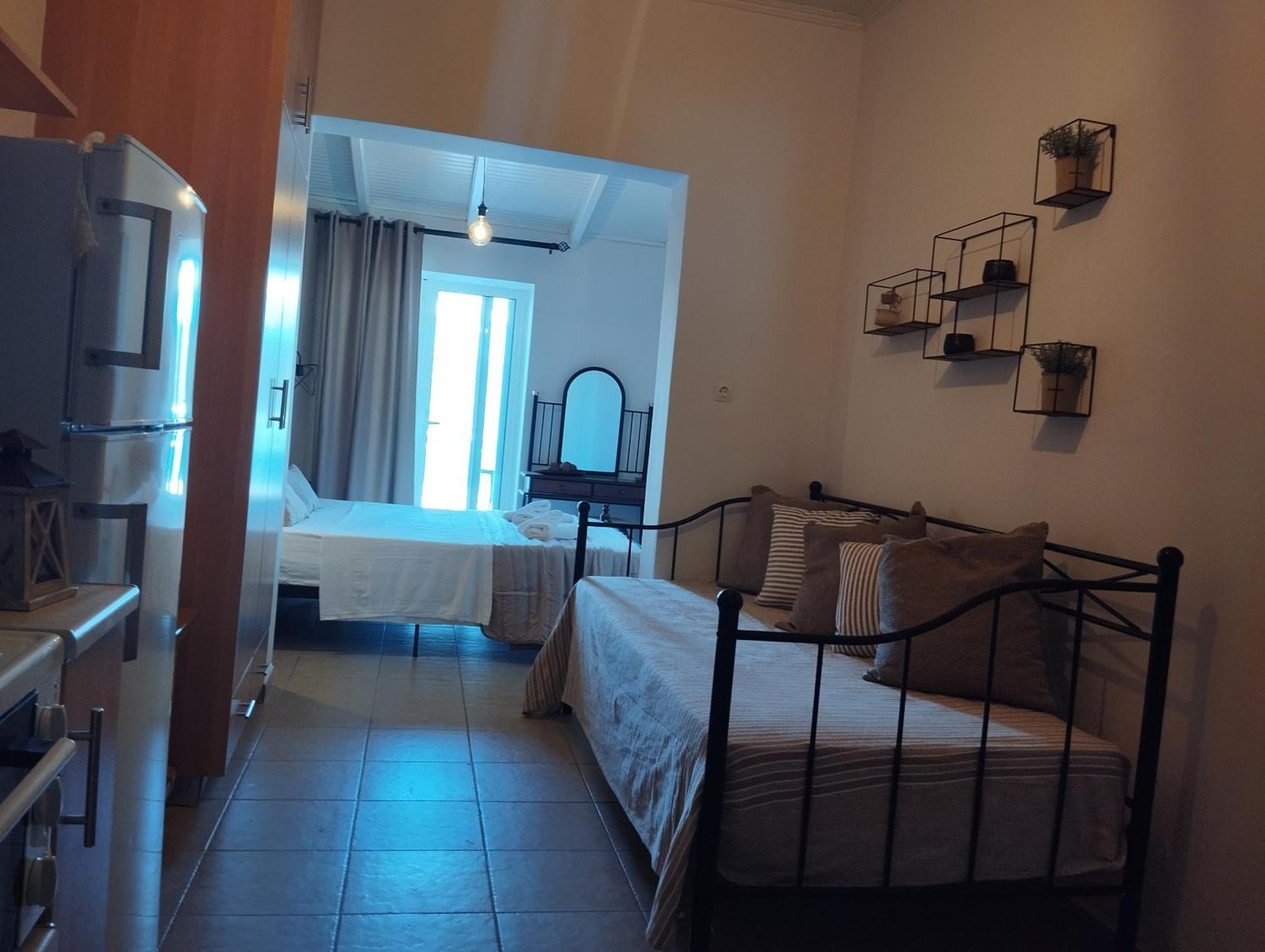 To Limanaki Appartement Finikounta Buitenkant foto
